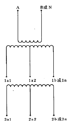 有兩個多抽頭二次繞組的單相電壓互感器